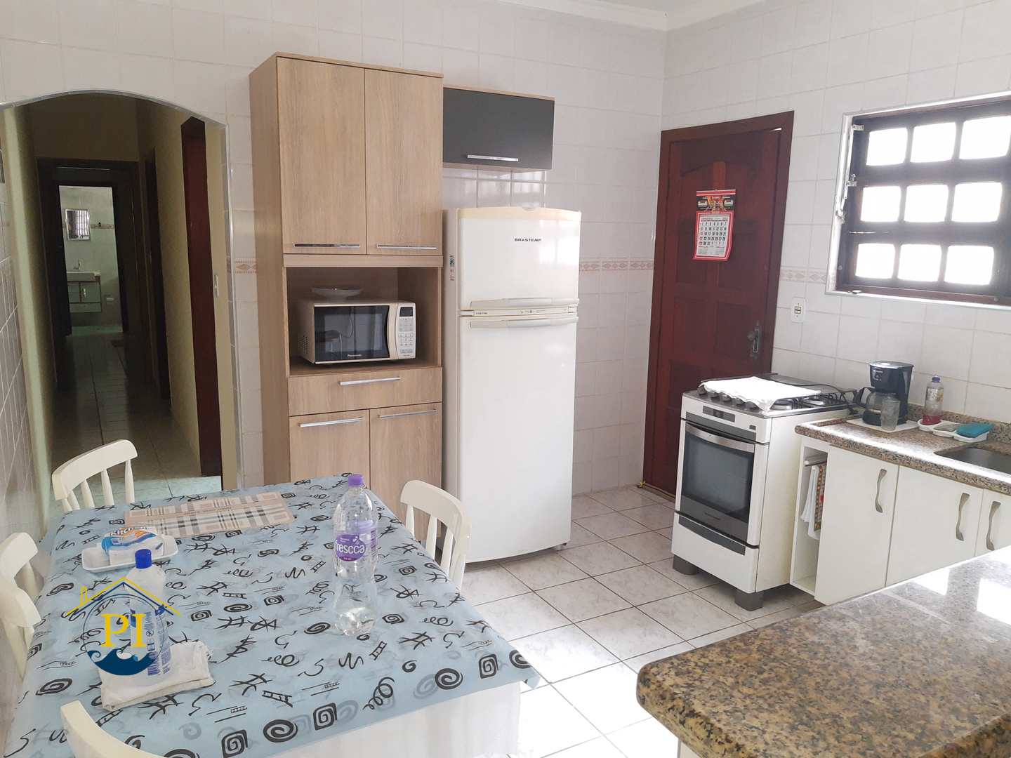 Casa à venda com 2 quartos, 70m² - Foto 13