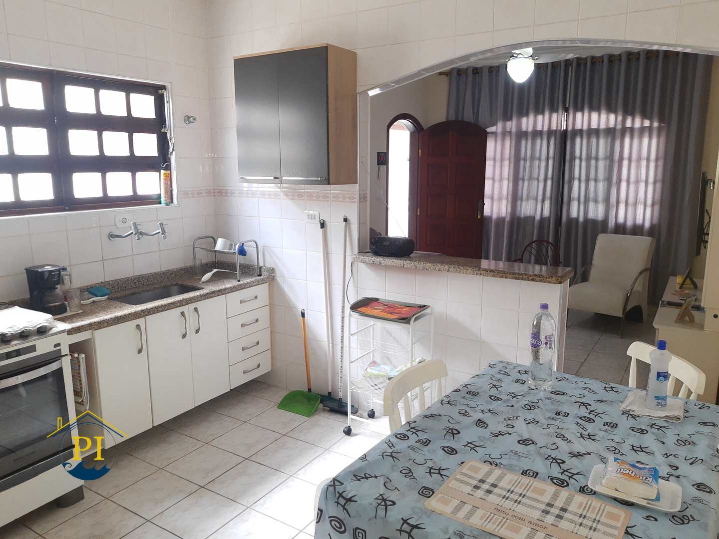 Casa à venda com 2 quartos, 70m² - Foto 15