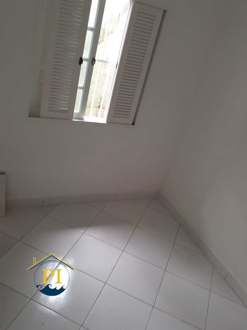 Casa à venda com 2 quartos, 82m² - Foto 13