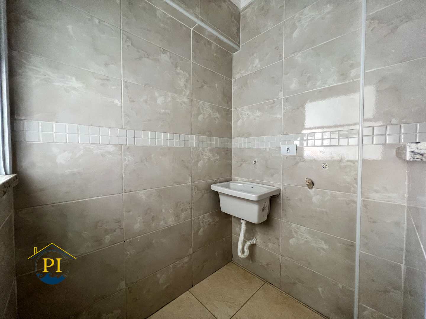 Apartamento à venda com 2 quartos, 70m² - Foto 4