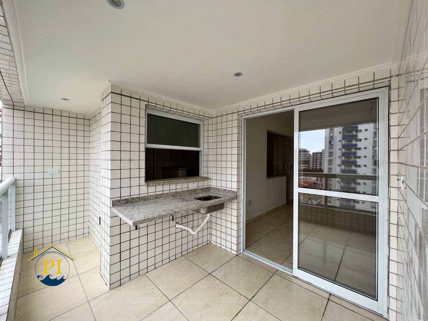 Apartamento à venda com 2 quartos, 80m² - Foto 1