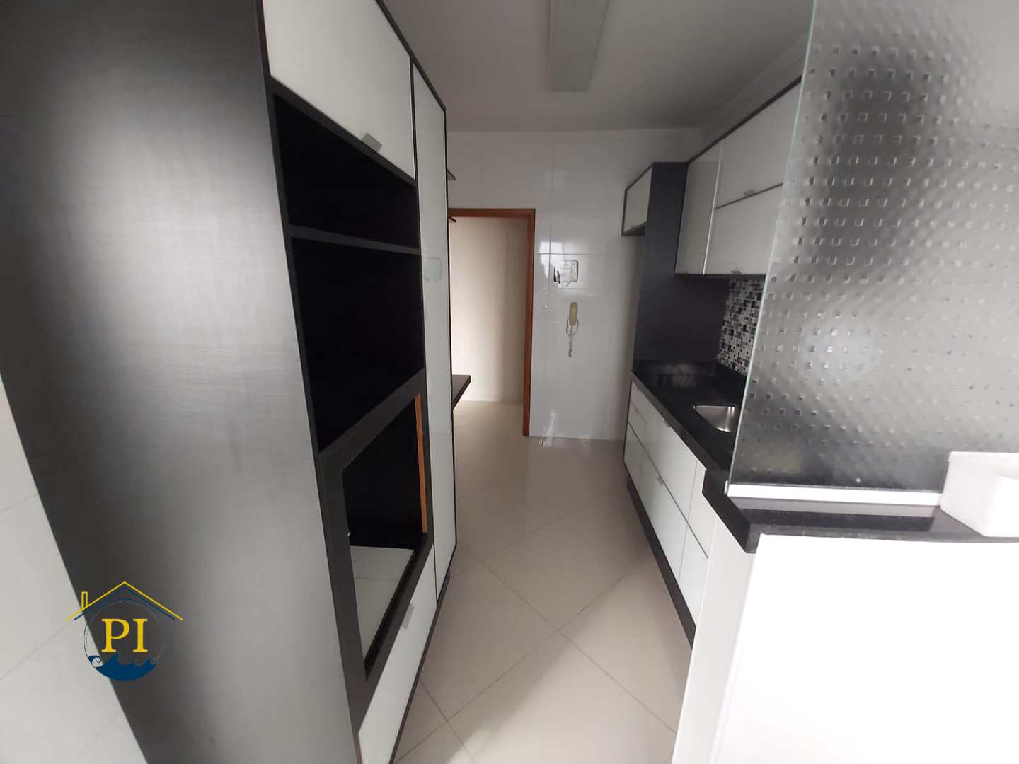 Apartamento à venda com 3 quartos, 92m² - Foto 9