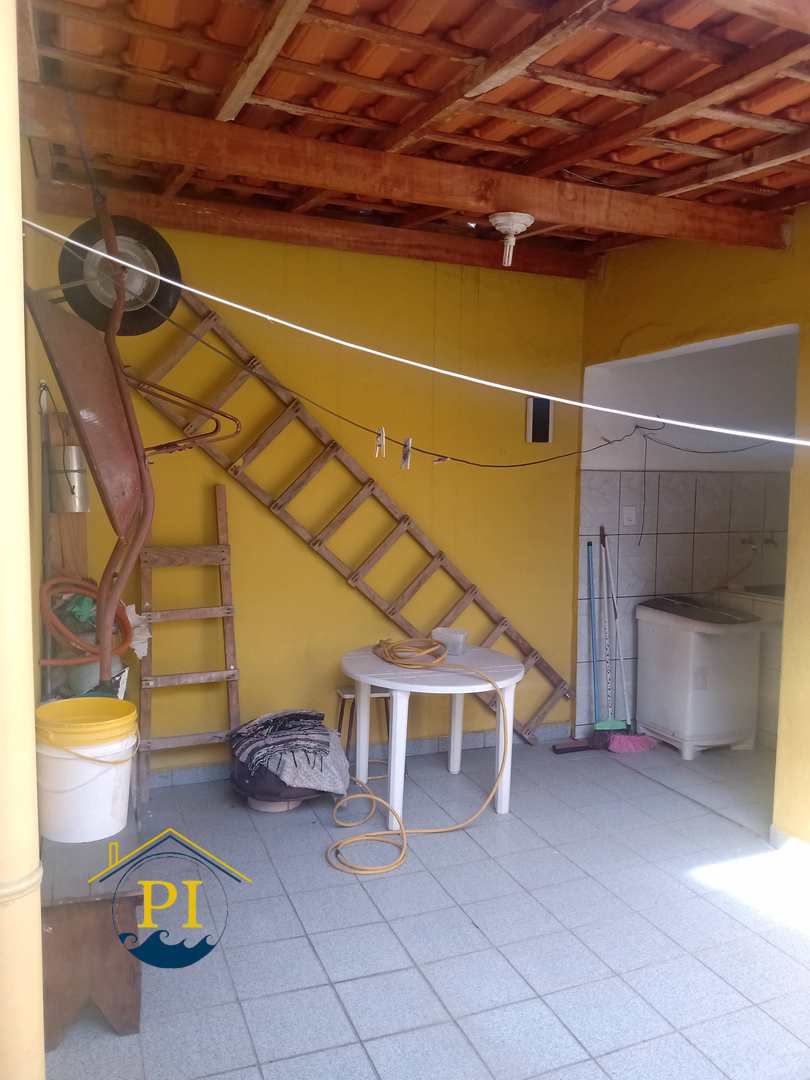 Casa à venda com 2 quartos, 1m² - Foto 17