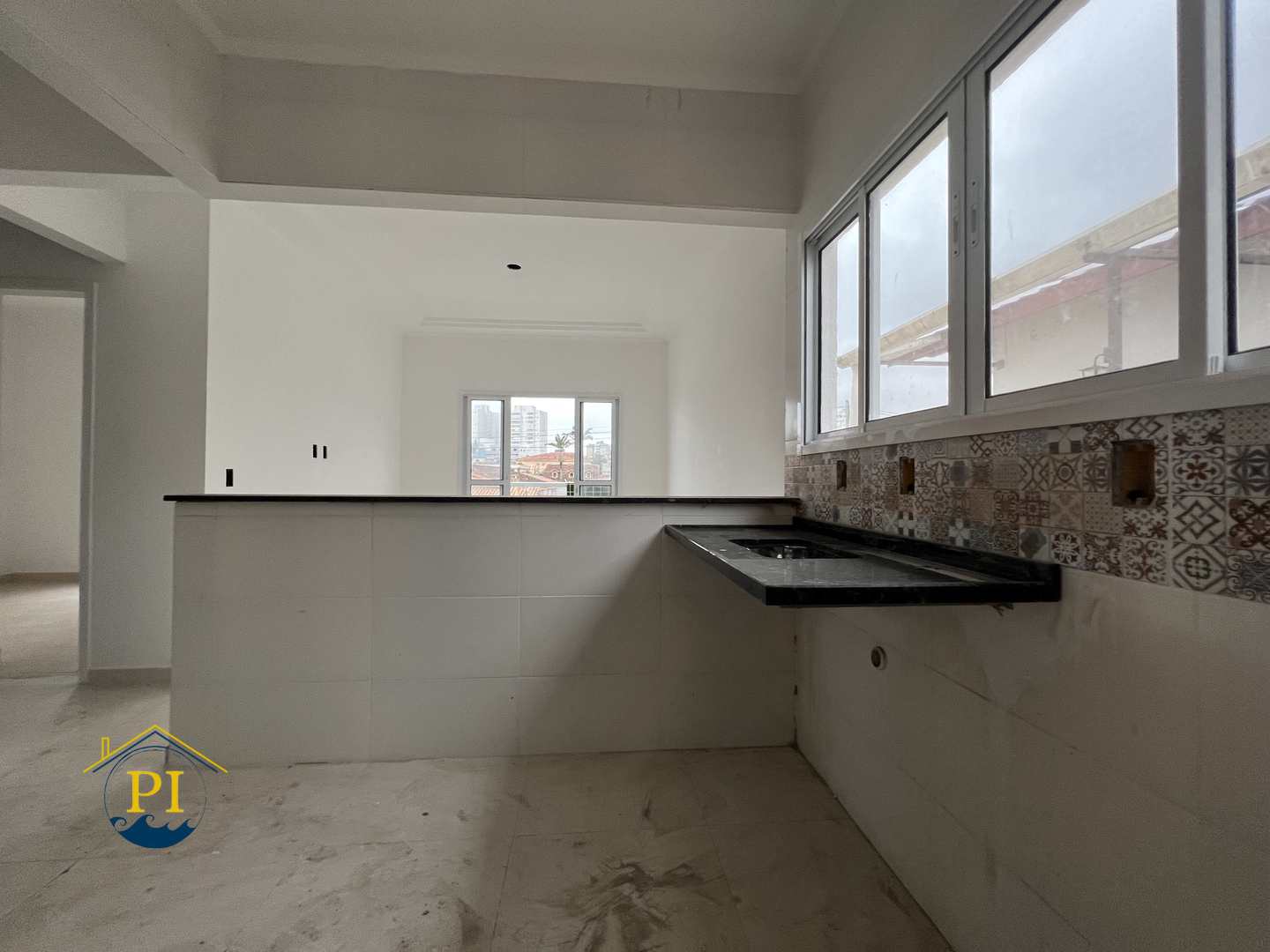 Casa à venda com 2 quartos, 68m² - Foto 5