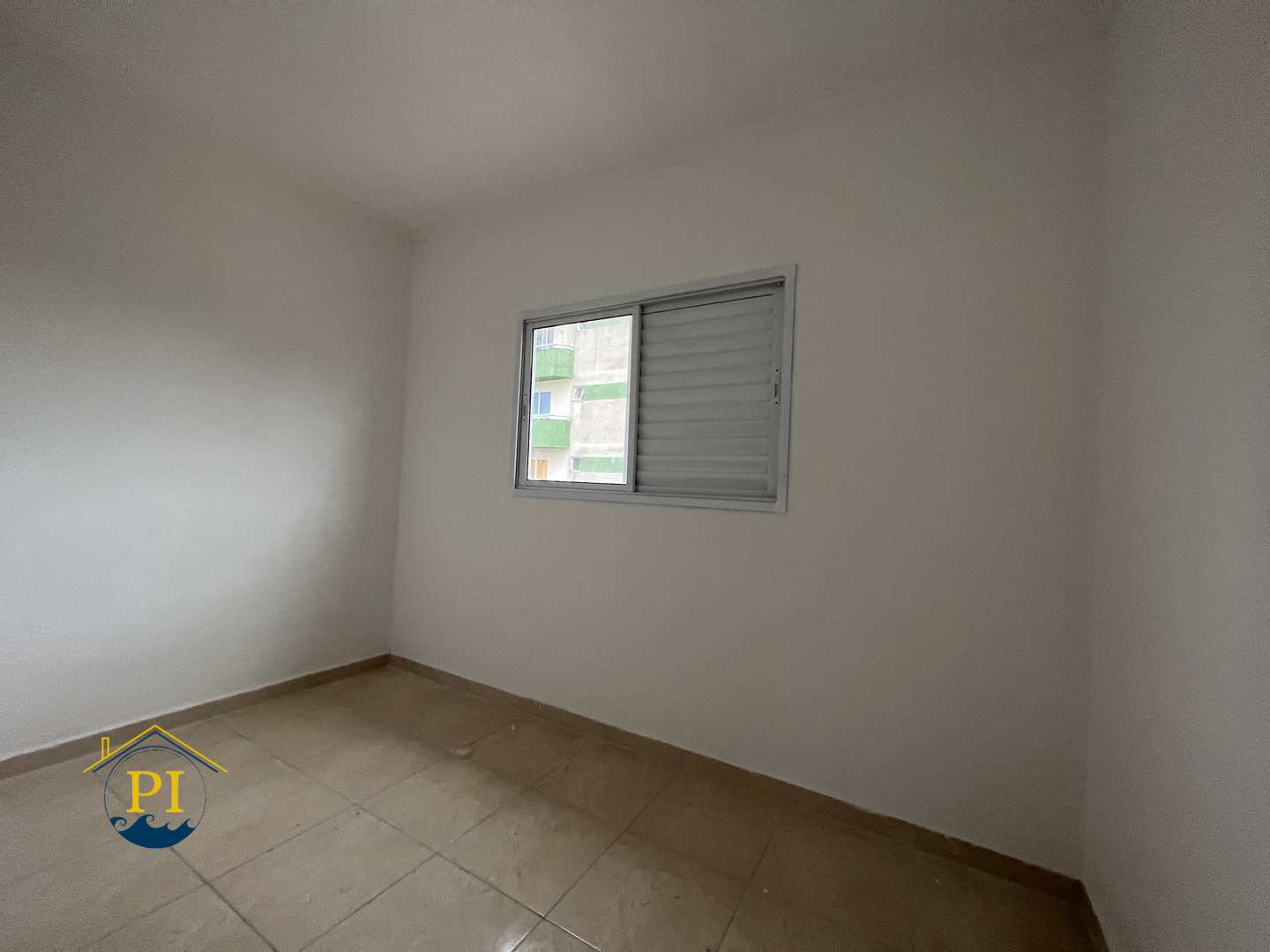 Casa à venda com 2 quartos, 68m² - Foto 11