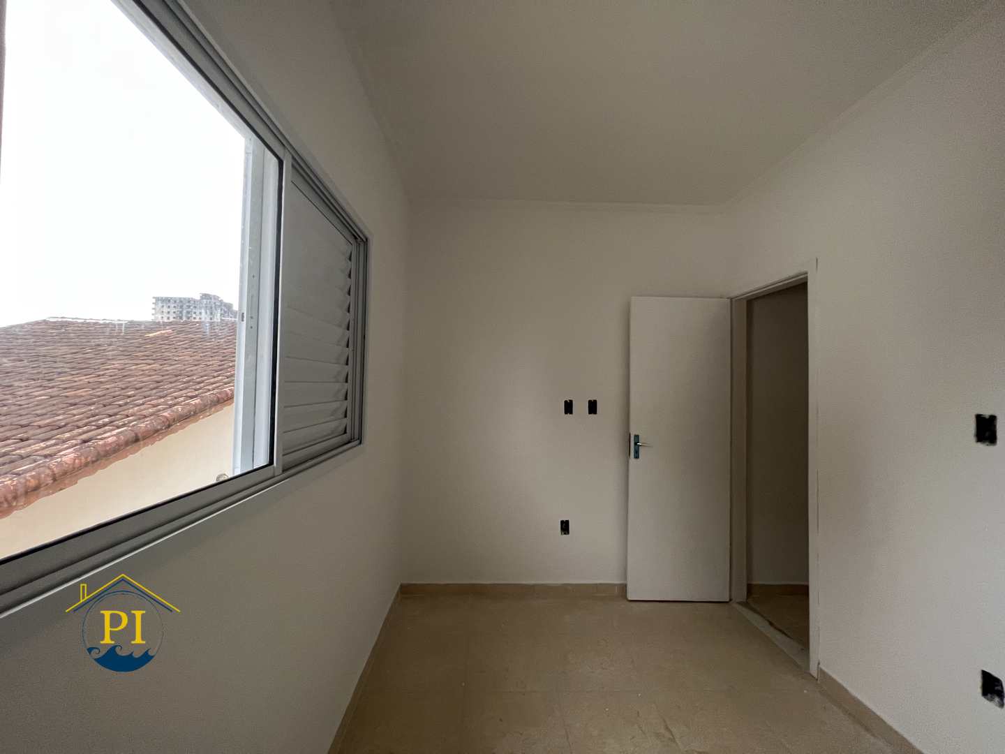 Casa à venda com 2 quartos, 68m² - Foto 12