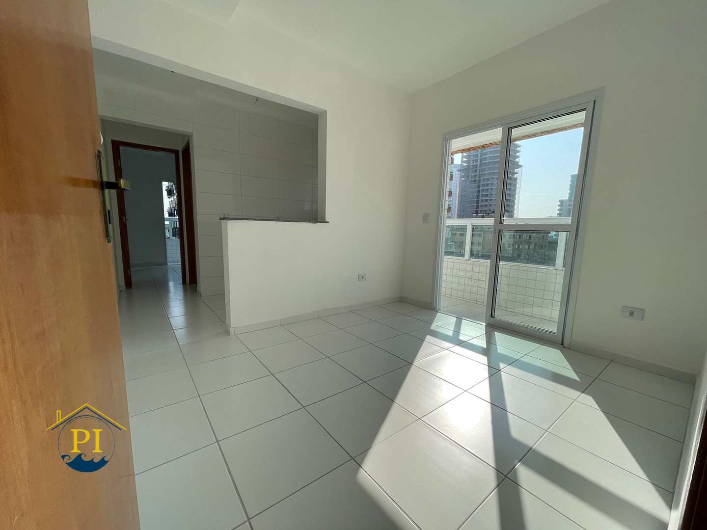 Apartamento à venda com 1 quarto, 42m² - Foto 1