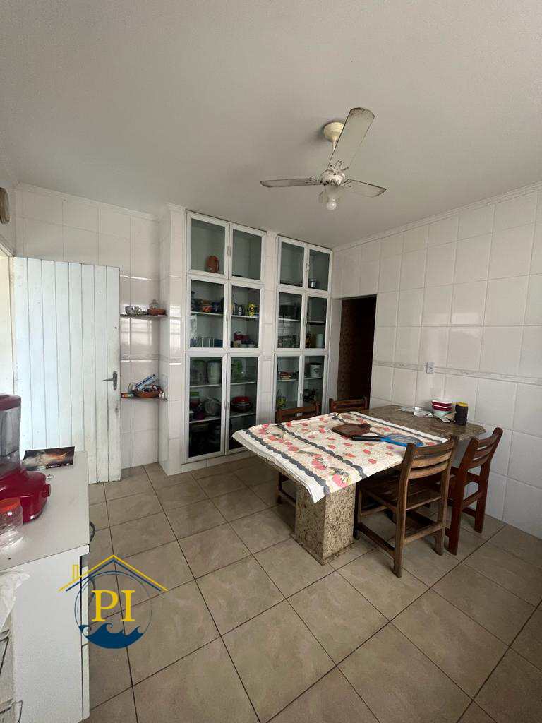 Casa à venda com 3 quartos, 180m² - Foto 5