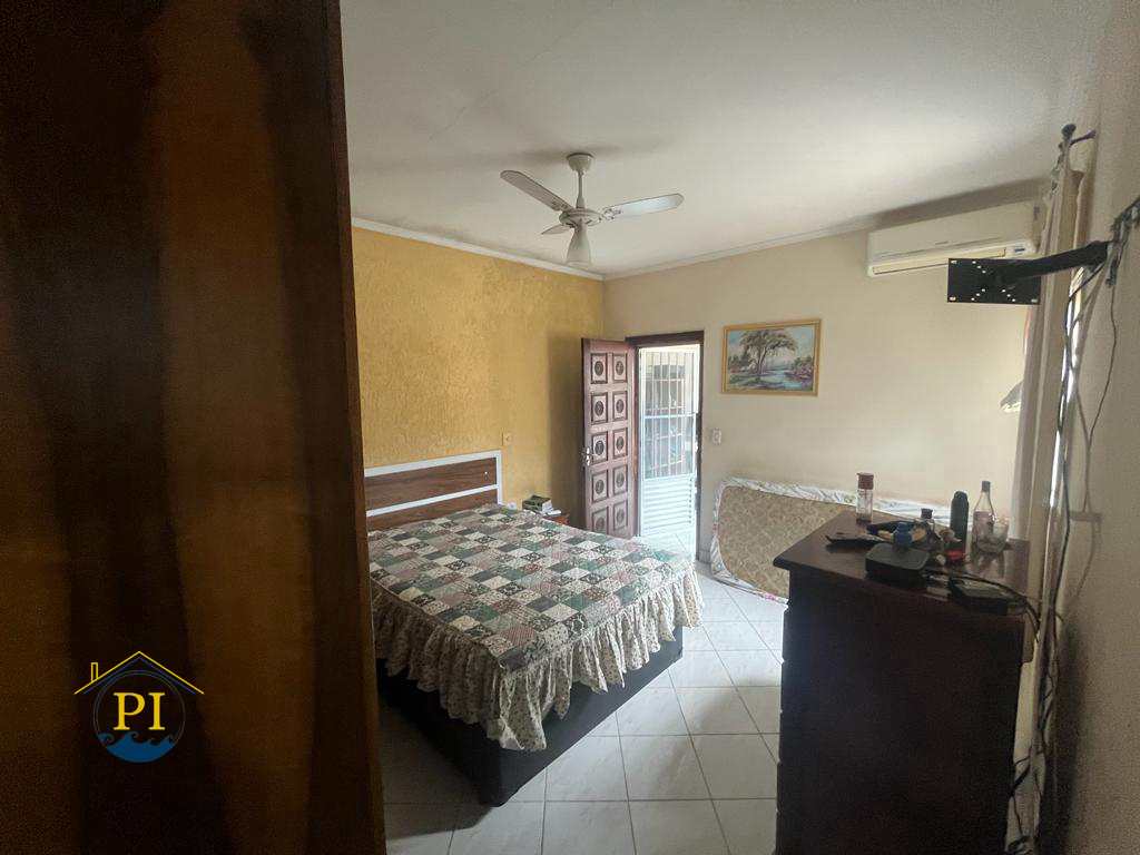 Casa à venda com 3 quartos, 180m² - Foto 11