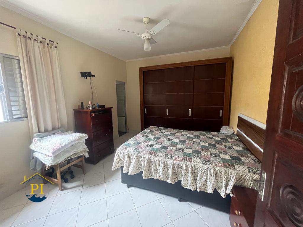 Casa à venda com 3 quartos, 180m² - Foto 14