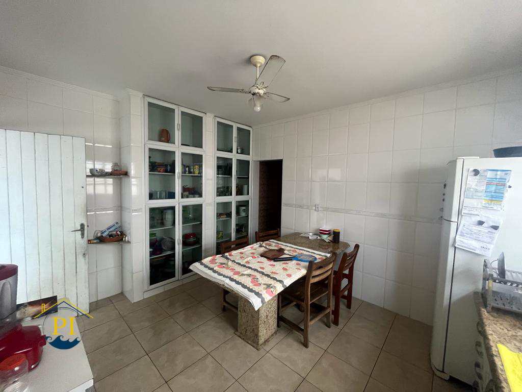 Casa à venda com 3 quartos, 180m² - Foto 10