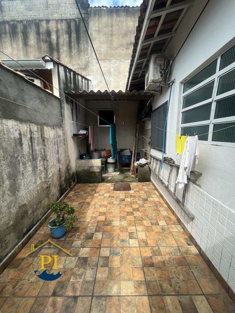 Casa à venda com 3 quartos, 180m² - Foto 25