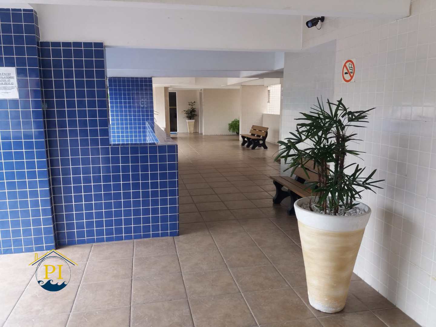 Apartamento à venda com 1 quarto, 44m² - Foto 2