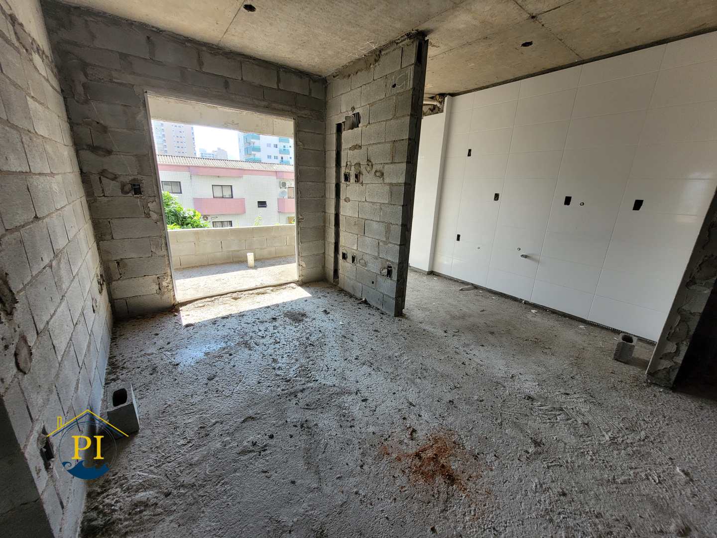 Apartamento à venda com 2 quartos, 69m² - Foto 3