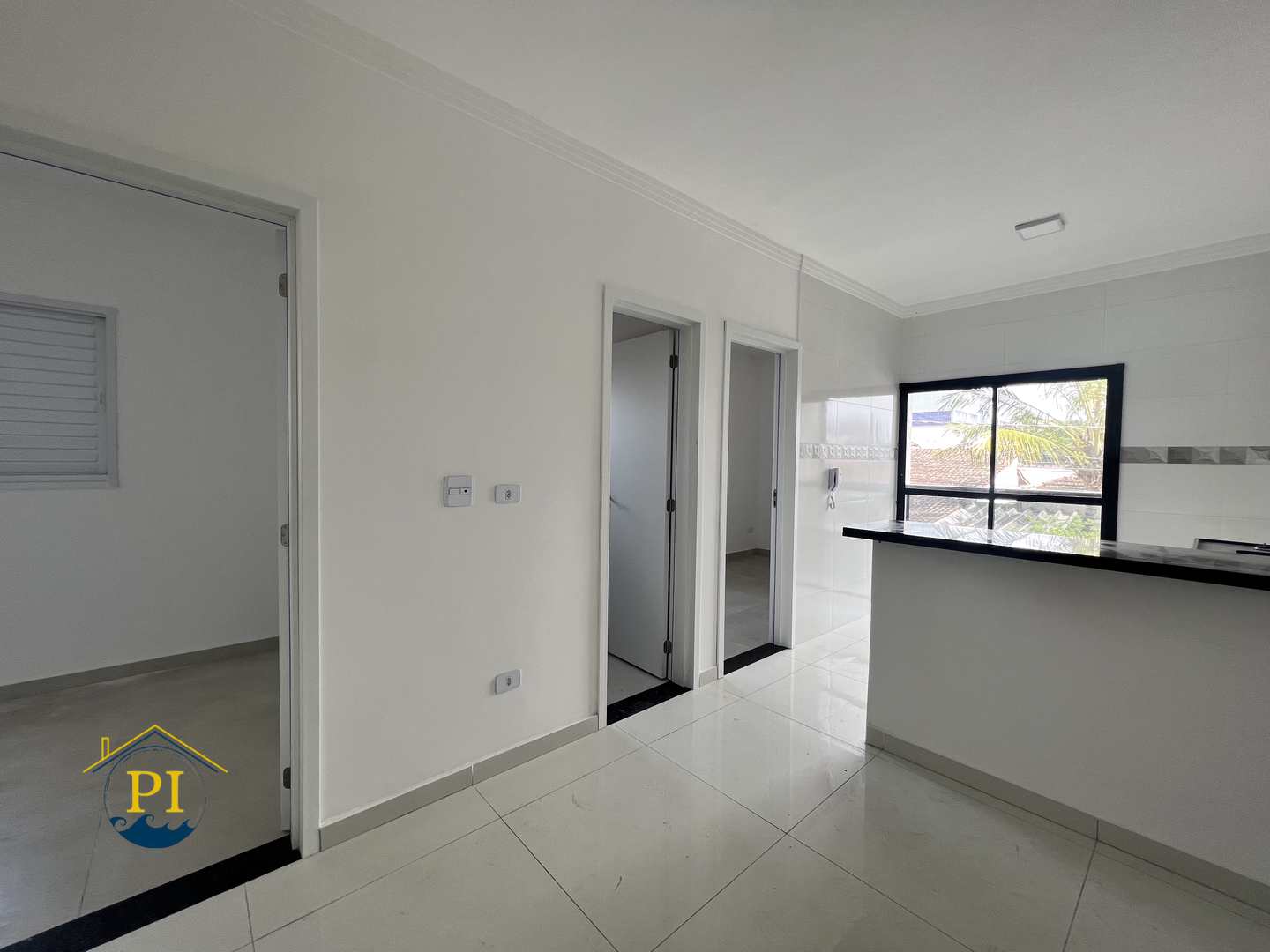 Casa à venda com 3 quartos, 58m² - Foto 8