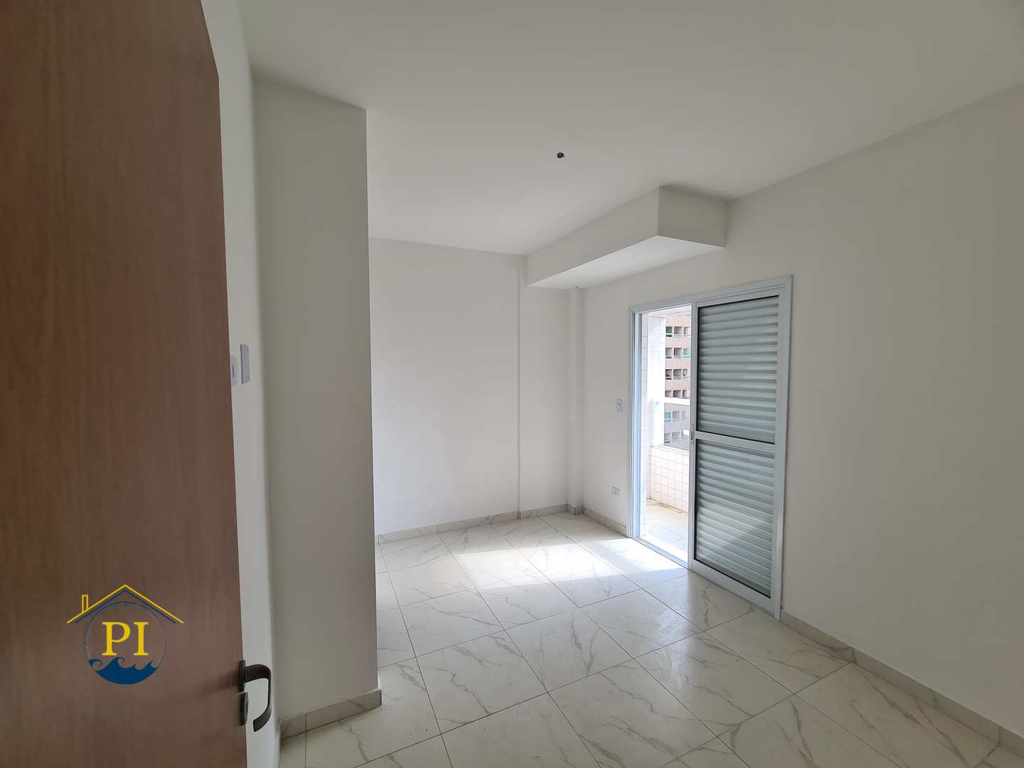 Apartamento à venda com 2 quartos, 67m² - Foto 9