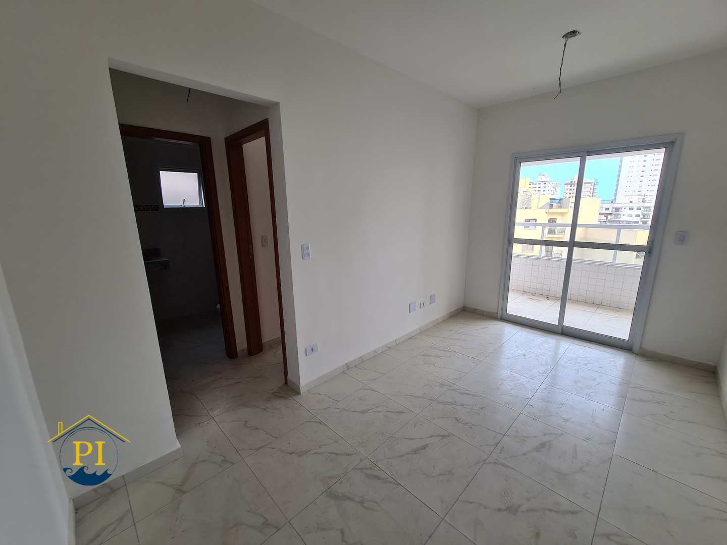 Apartamento à venda com 2 quartos, 61m² - Foto 2