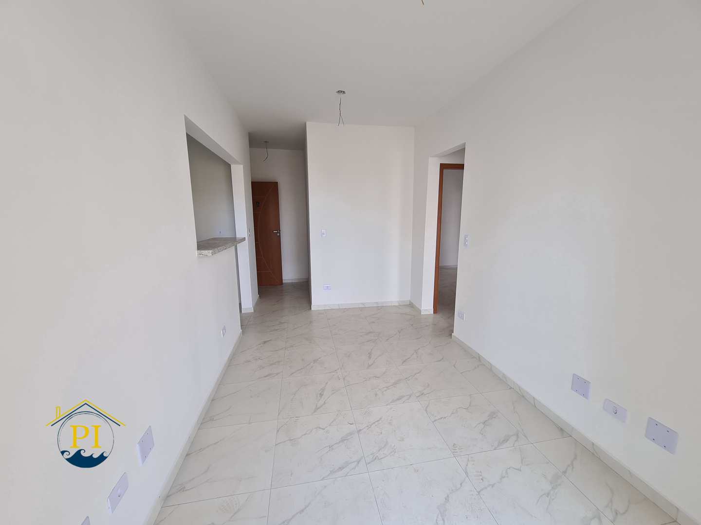 Apartamento à venda com 2 quartos, 61m² - Foto 1