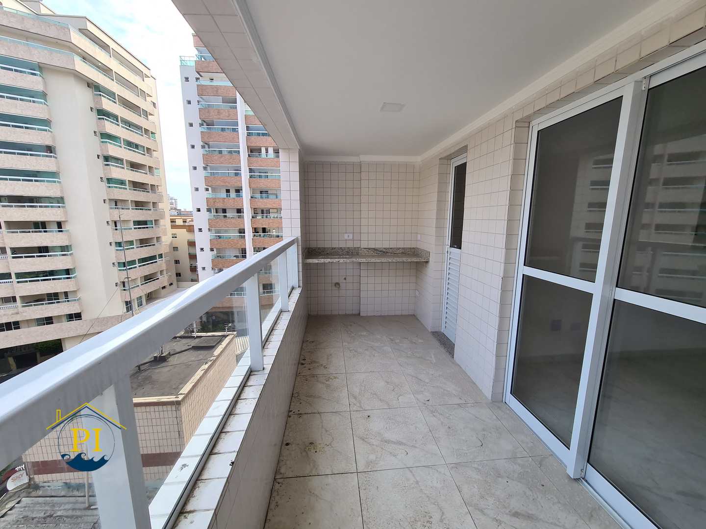 Apartamento à venda com 2 quartos, 61m² - Foto 3