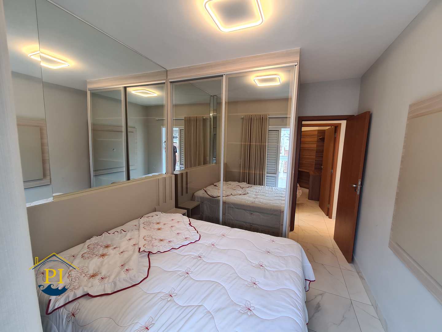 Apartamento à venda com 2 quartos, 61m² - Foto 11