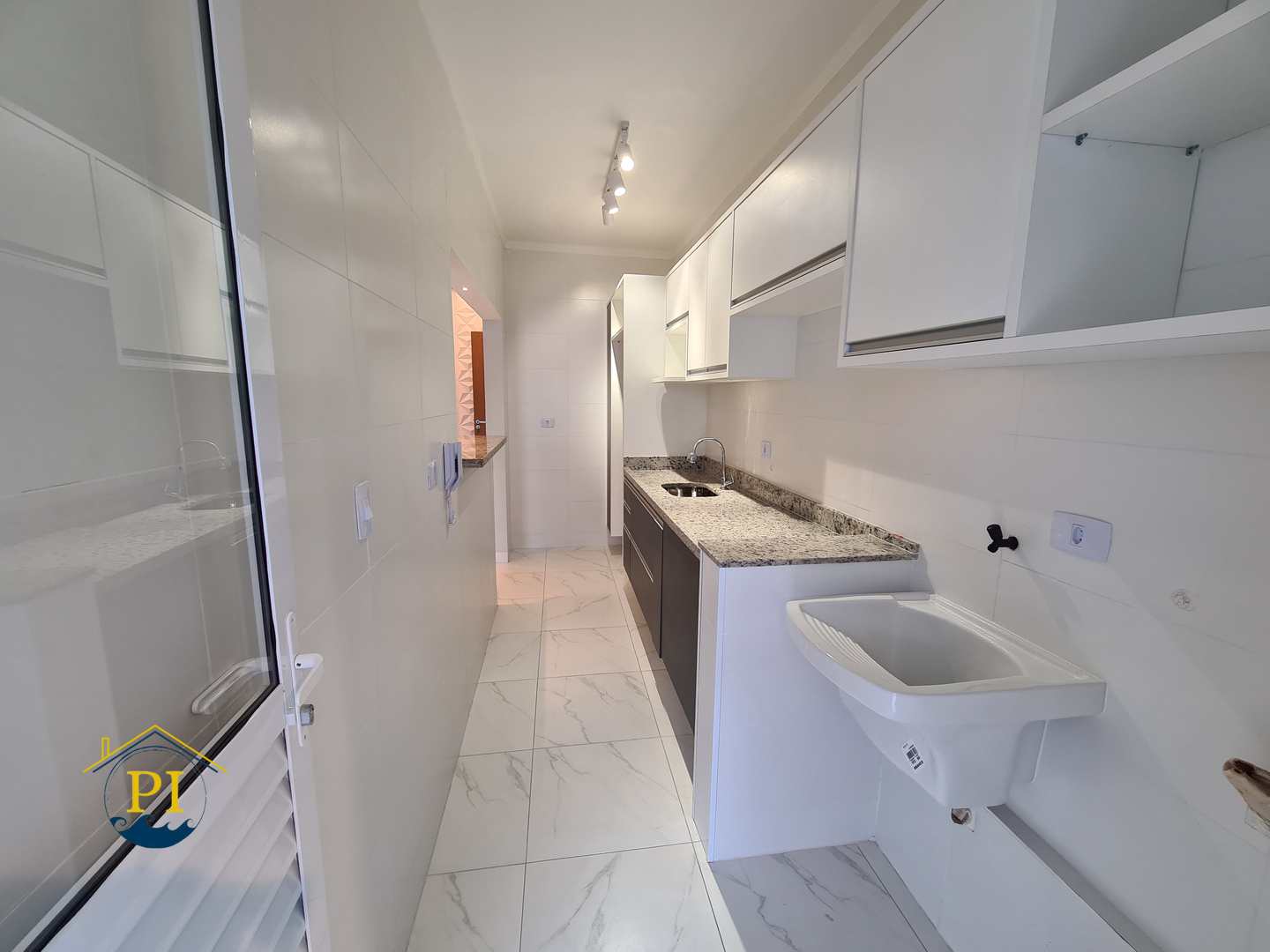 Apartamento à venda com 2 quartos, 61m² - Foto 14