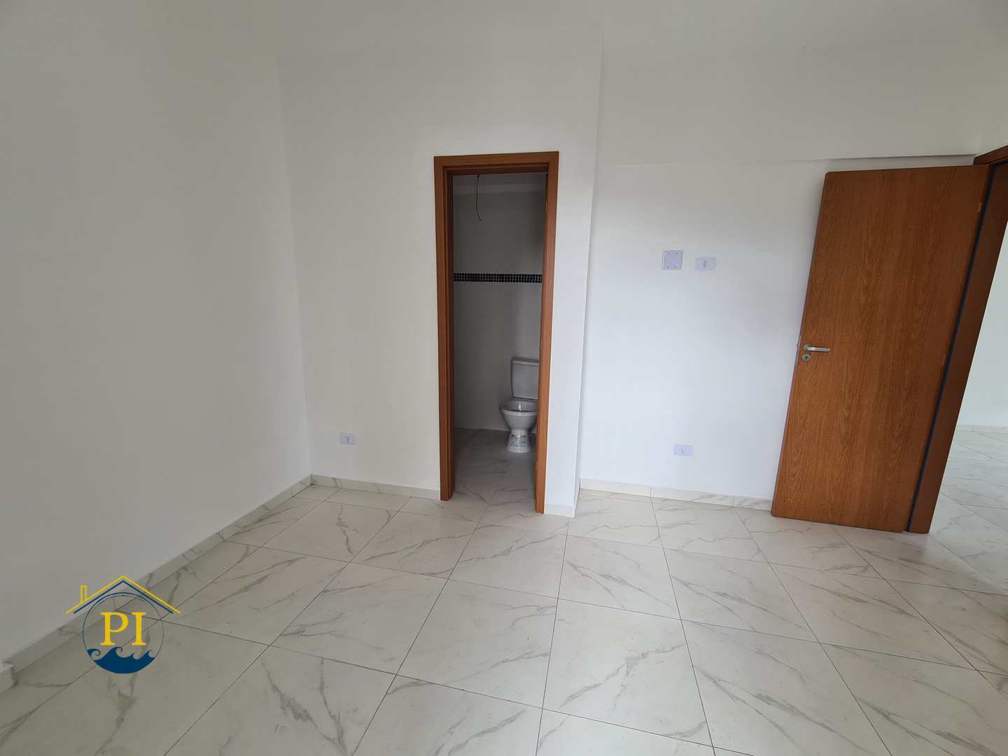 Apartamento à venda com 2 quartos, 65m² - Foto 17