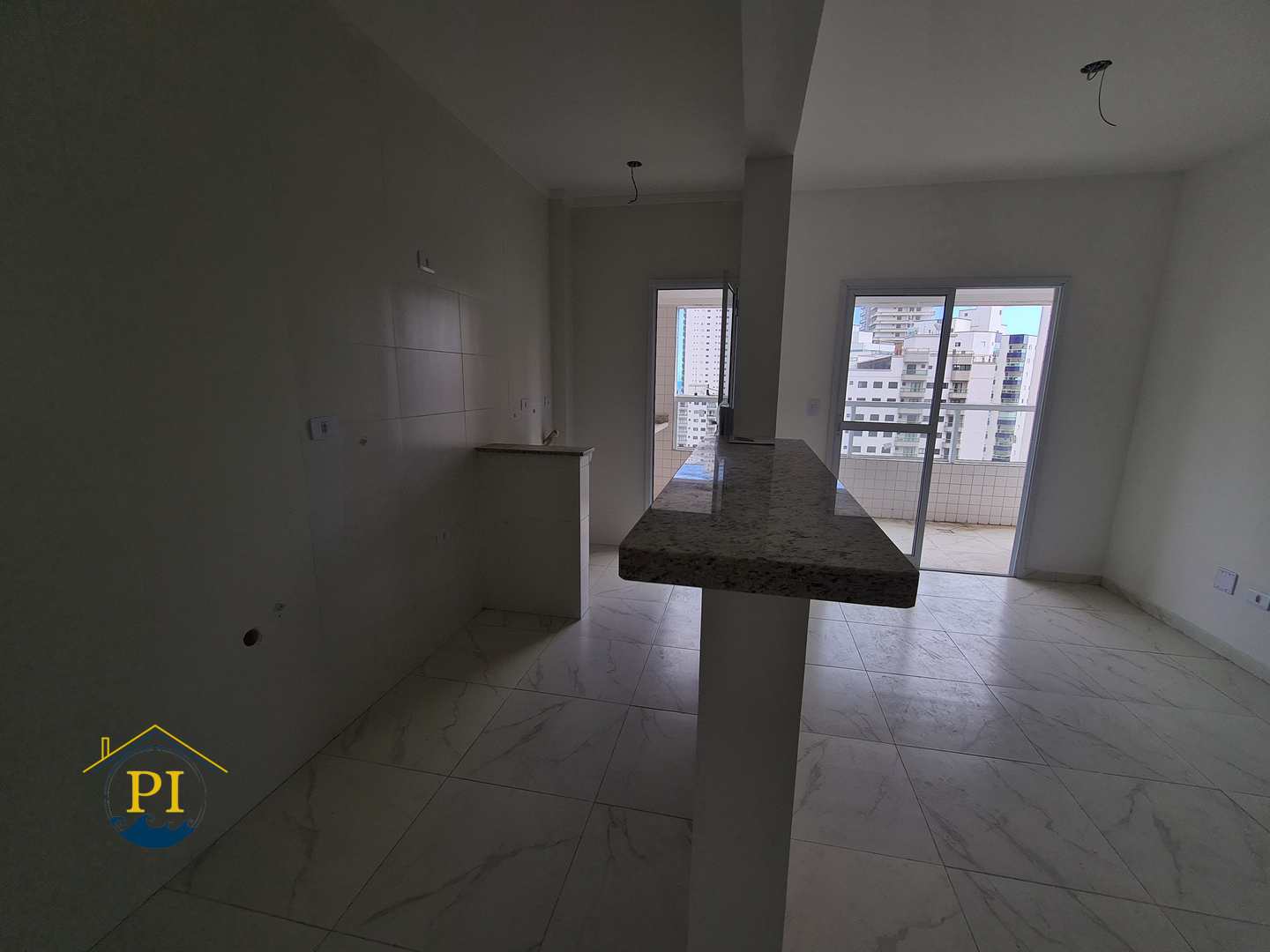 Apartamento à venda com 2 quartos, 65m² - Foto 3