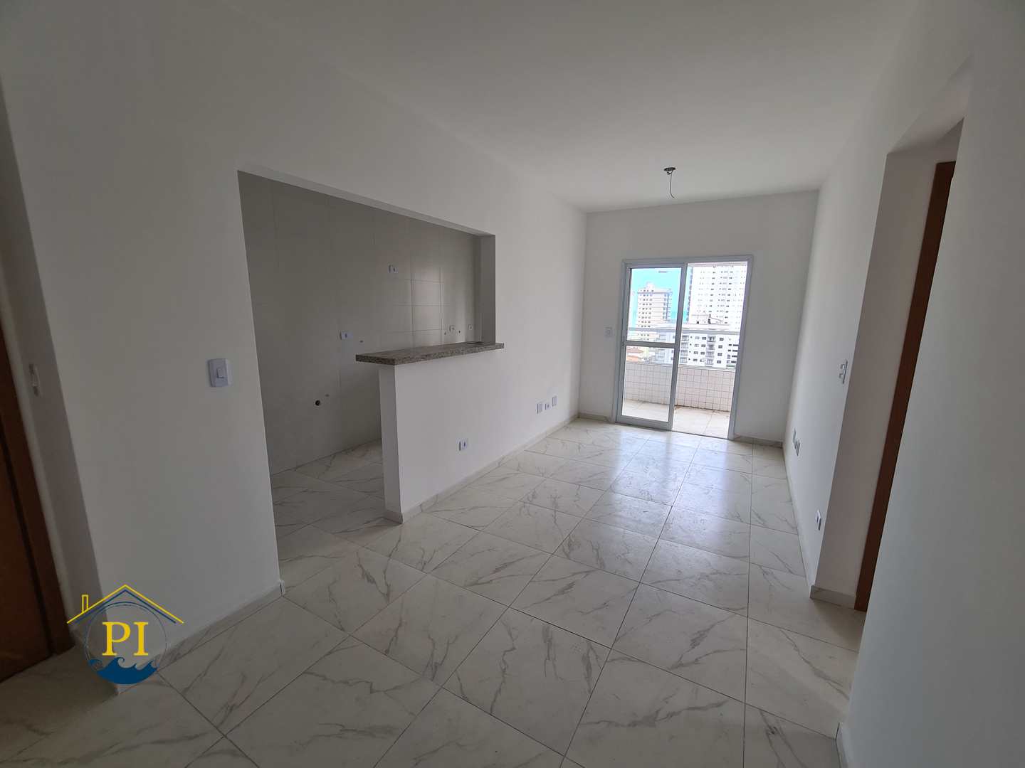 Apartamento à venda com 2 quartos, 65m² - Foto 1