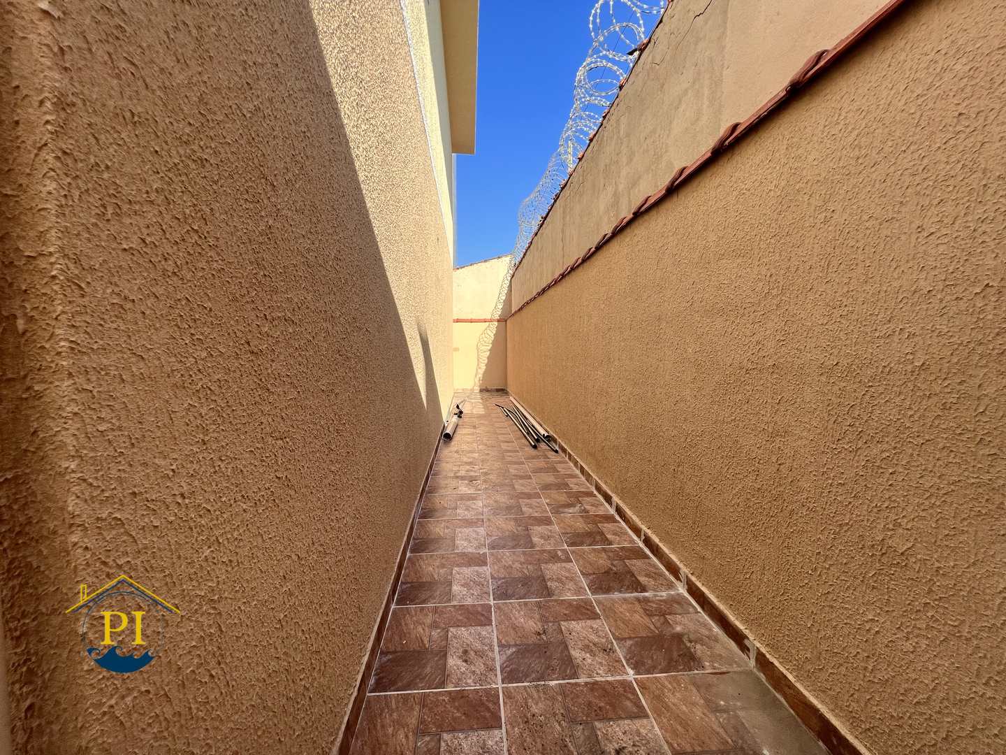 Casa de Condomínio à venda com 2 quartos, 60m² - Foto 2