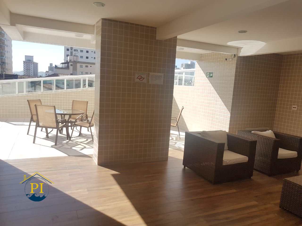 Apartamento à venda com 2 quartos, 75m² - Foto 32