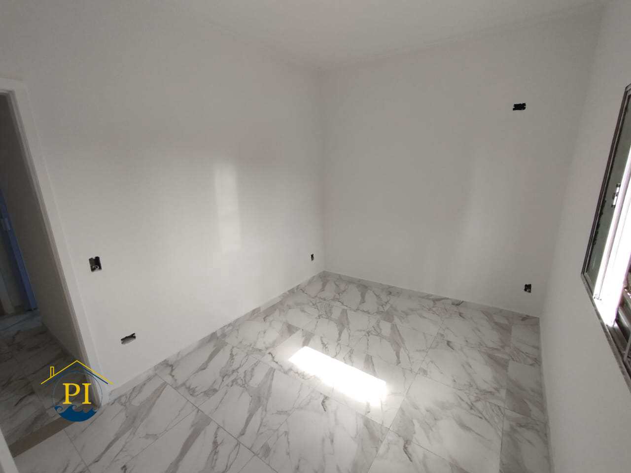 Sobrado à venda com 3 quartos, 68m² - Foto 2