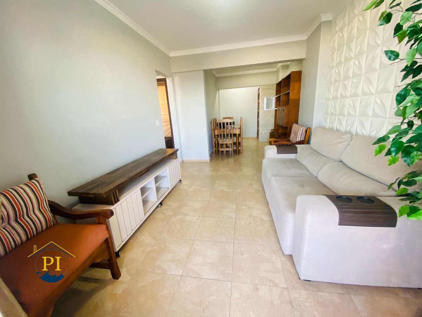 Apartamento à venda com 2 quartos, 70m² - Foto 2