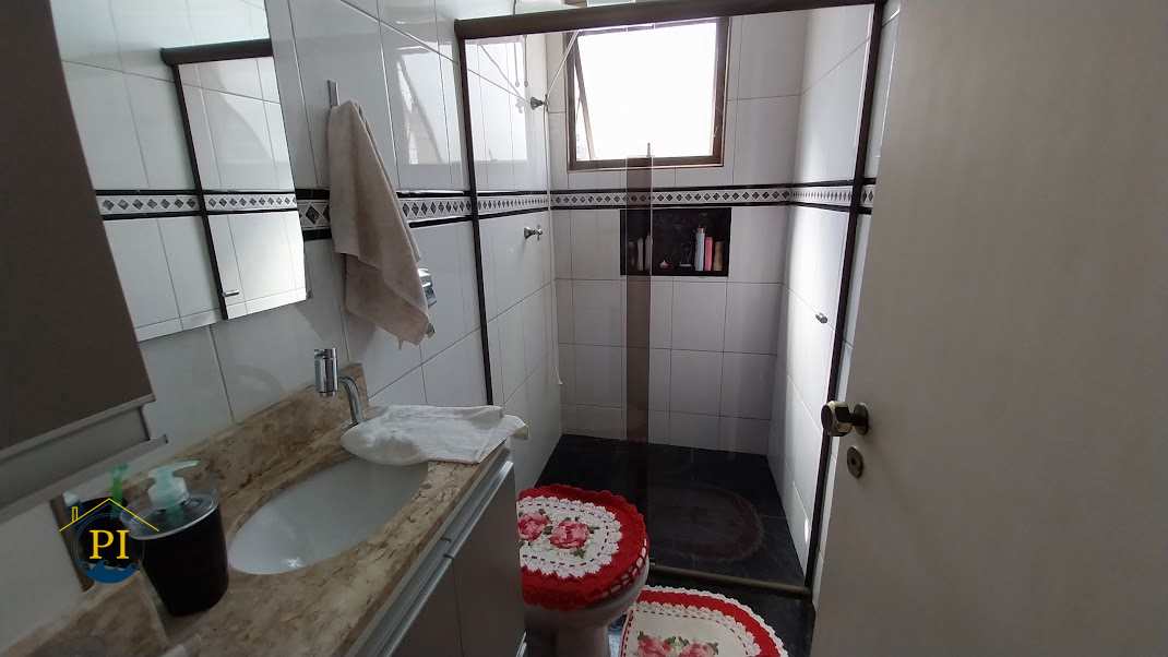 Apartamento à venda com 2 quartos, 70m² - Foto 14