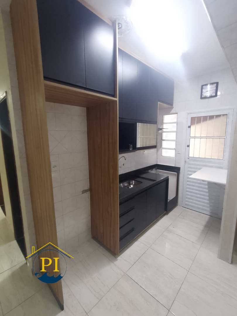 Casa à venda com 3 quartos, 90m² - Foto 17