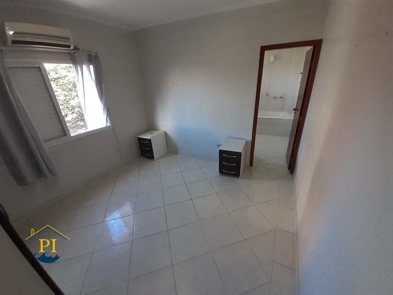 Casa à venda com 3 quartos, 197m² - Foto 14