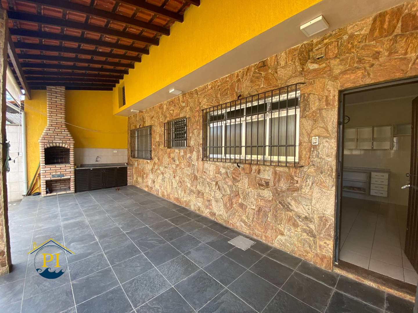 Casa à venda com 3 quartos, 241m² - Foto 10