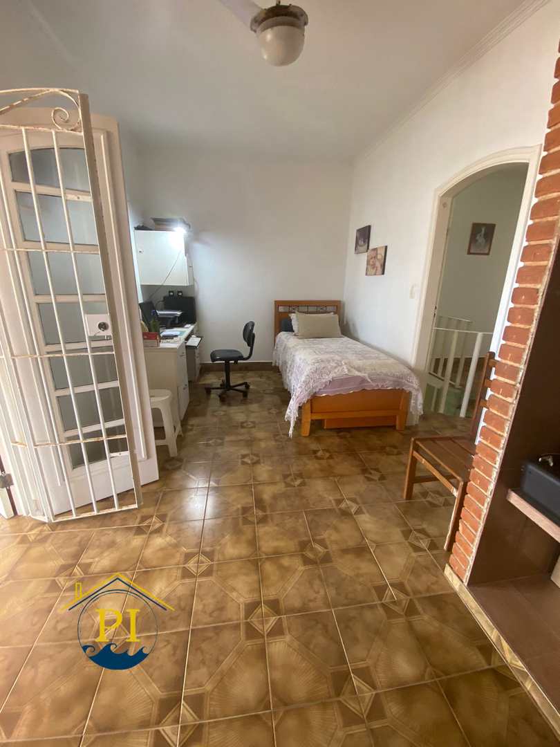 Casa à venda com 4 quartos, 380m² - Foto 35