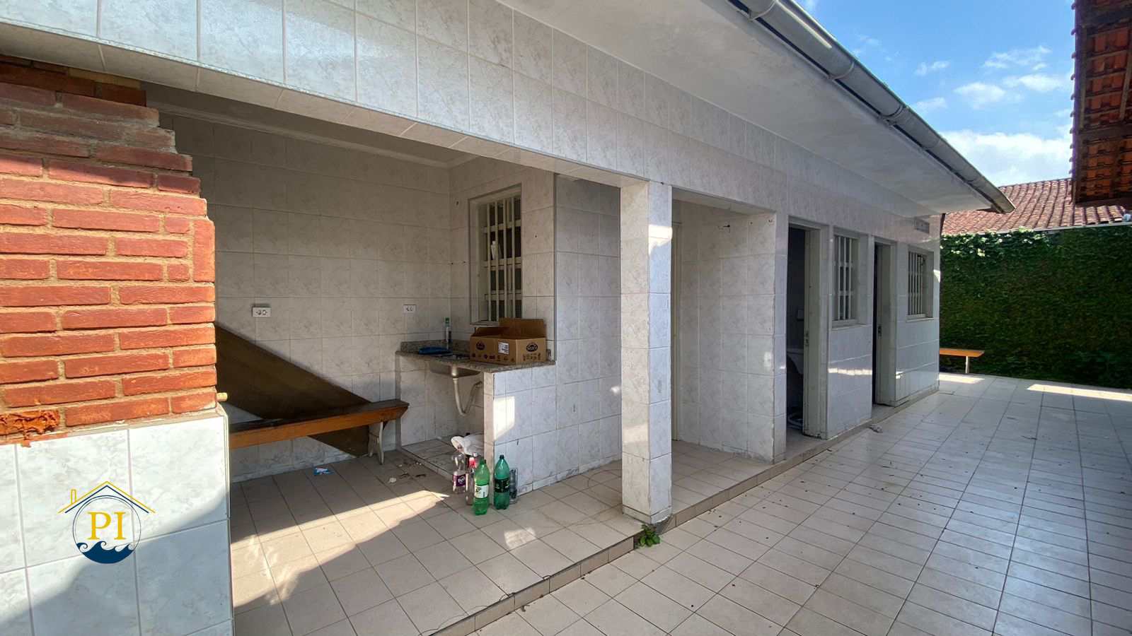 Casa à venda com 3 quartos, 100m² - Foto 26