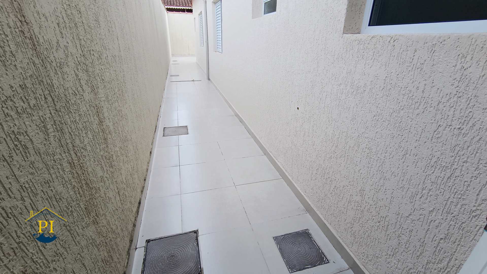 Casa à venda com 2 quartos, 75m² - Foto 10