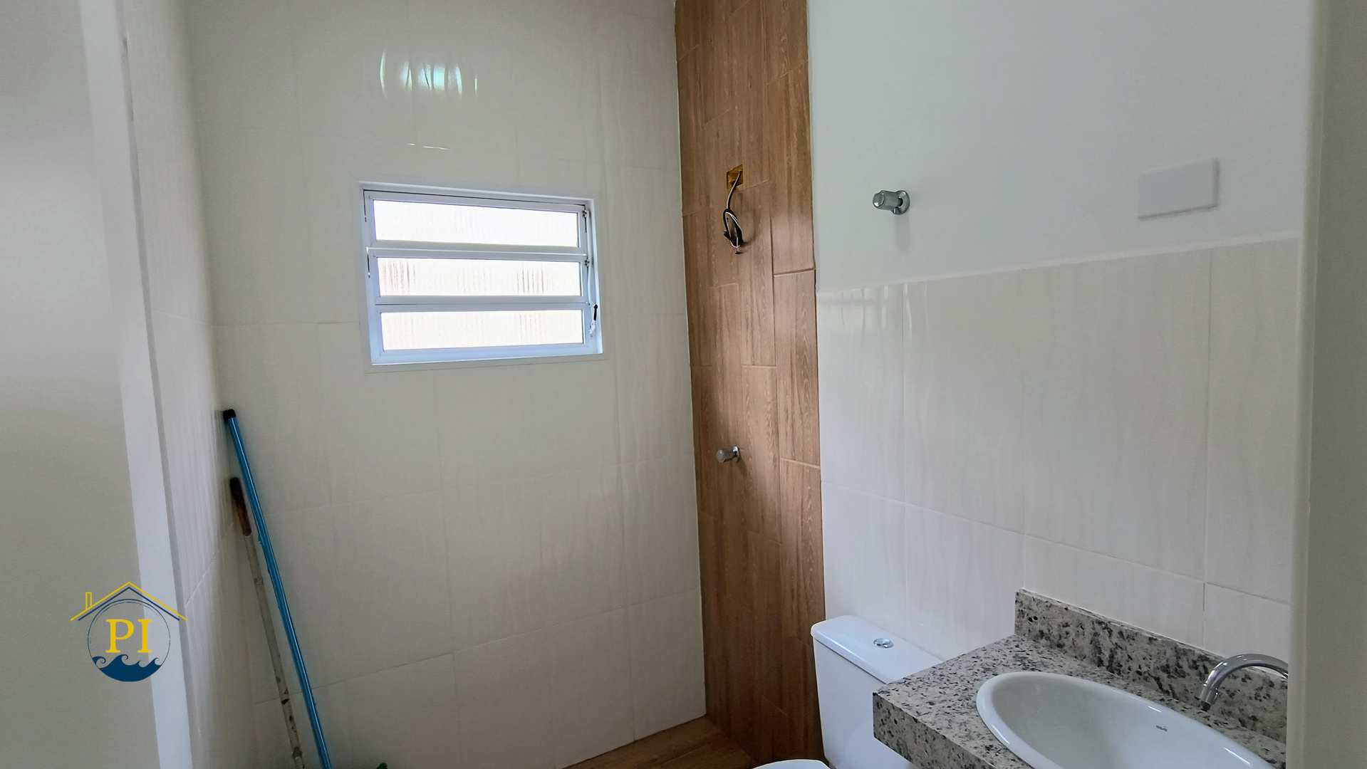 Casa à venda com 2 quartos, 75m² - Foto 27