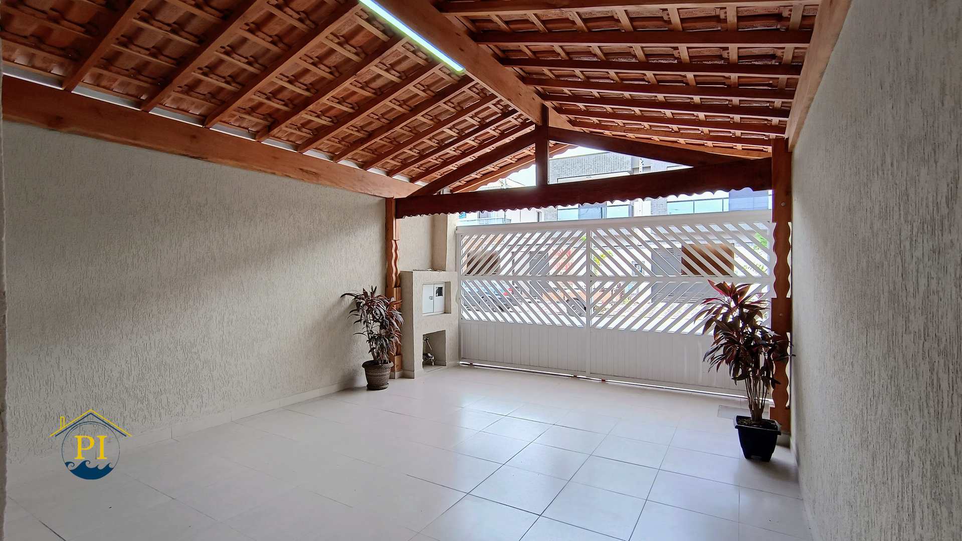 Casa à venda com 2 quartos, 75m² - Foto 7