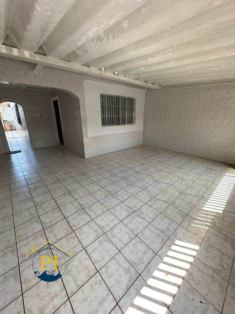 Sobrado para alugar com 4 quartos, 1m² - Foto 1