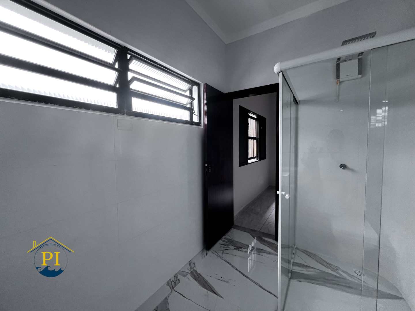 Casa à venda com 3 quartos, 200m² - Foto 35