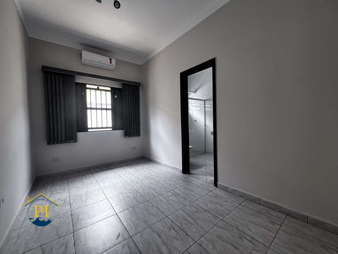 Casa à venda com 3 quartos, 200m² - Foto 29