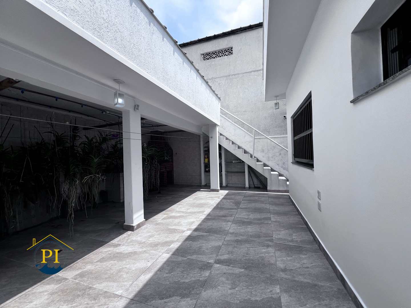 Casa à venda com 3 quartos, 200m² - Foto 45