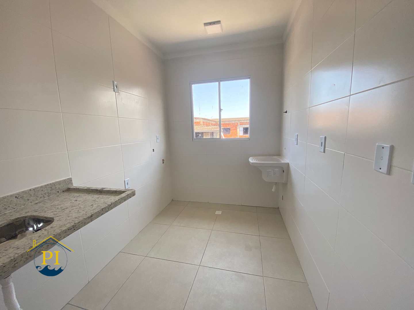 Casa à venda com 2 quartos, 44m² - Foto 5