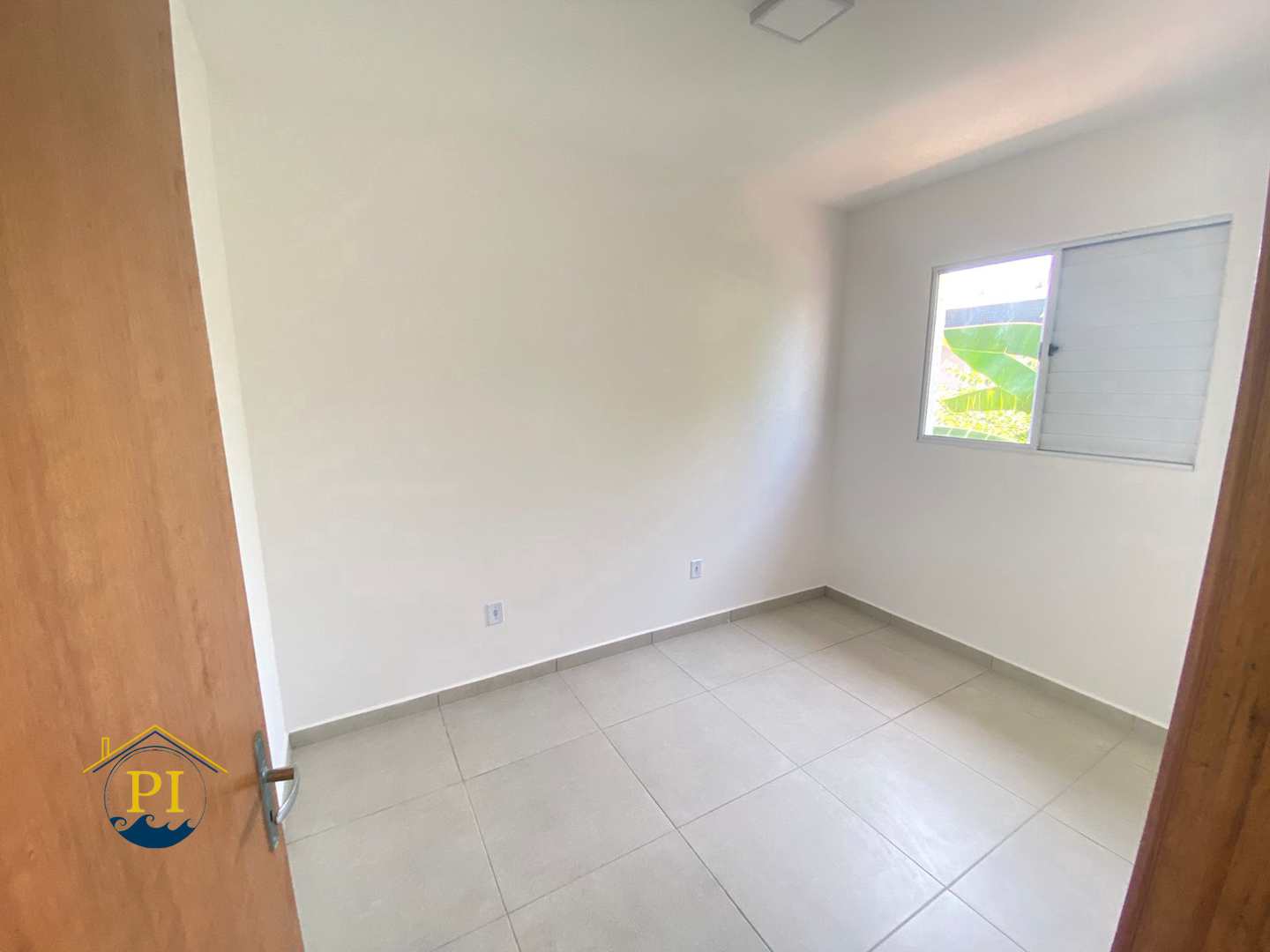 Casa à venda com 2 quartos, 44m² - Foto 8