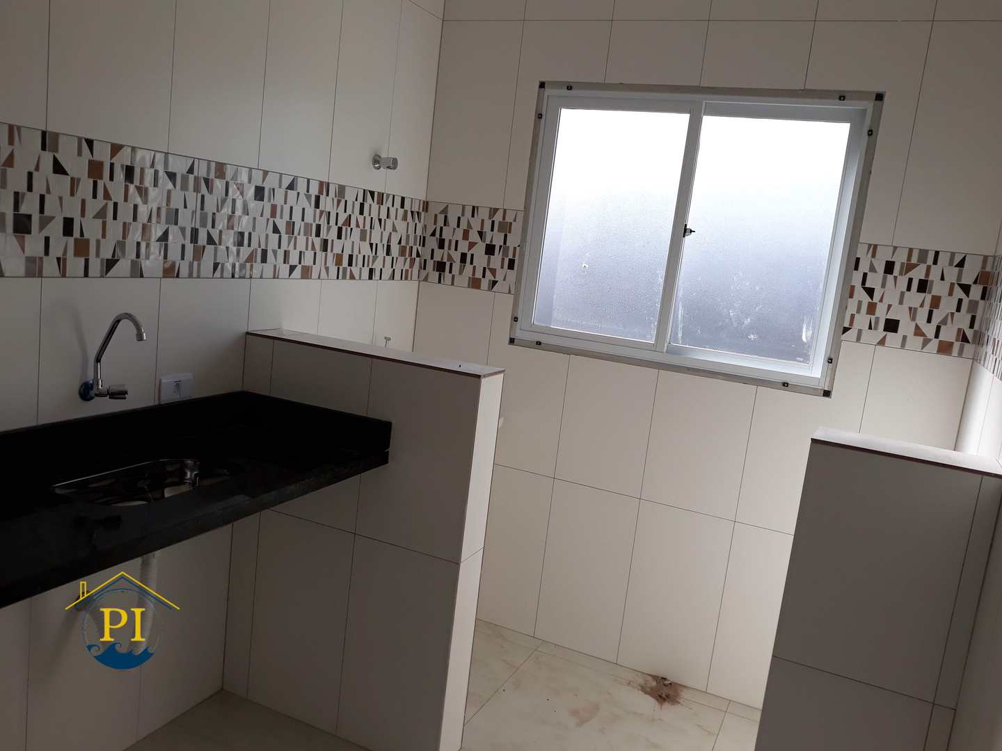 Casa à venda com 2 quartos, 44m² - Foto 12