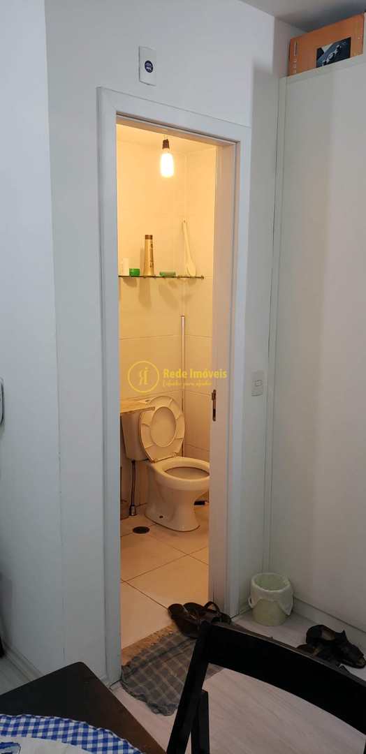 Apartamento à venda com 1 quarto, 33m² - Foto 8