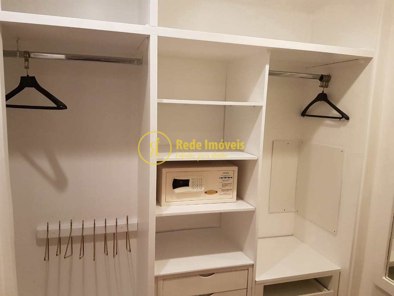 Apartamento à venda com 1 quarto, 80m² - Foto 8